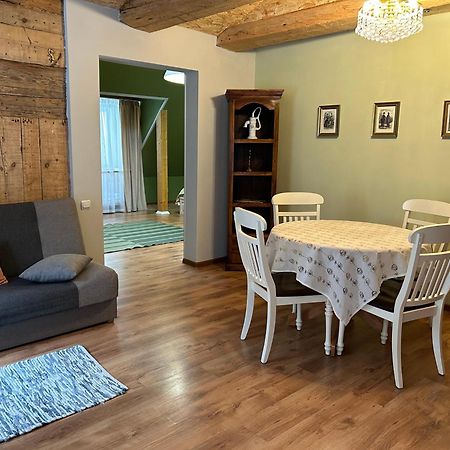 A1 Apartments With Free Parking Riga Exteriör bild